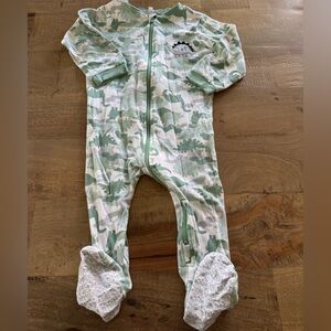 Pekkle dinosaur one piece footies pyjamas size 12 months